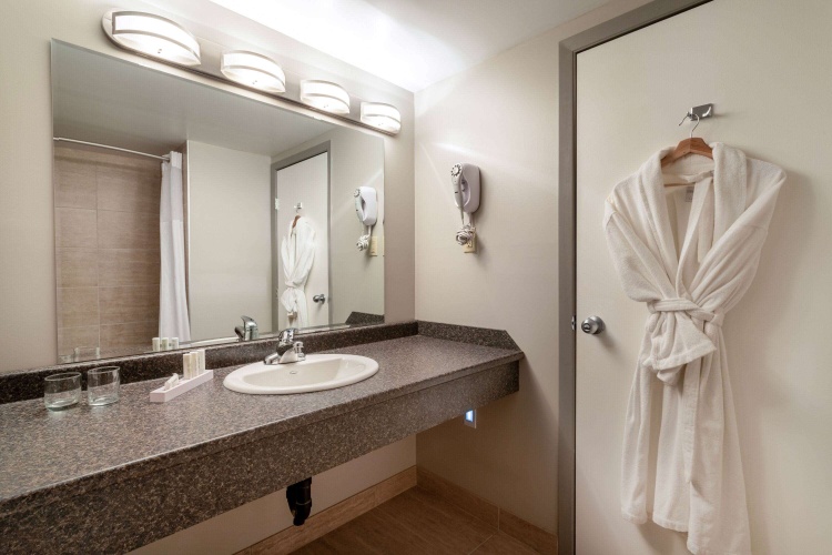 Ramada by Wyndham Northern Grand Hotel & Conference Centre photo 8