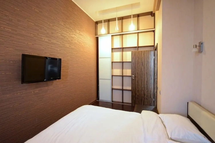 1 Bedroom Apartment with balcony