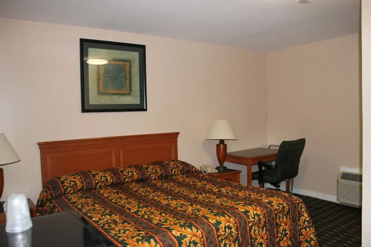 Driftwood Inn