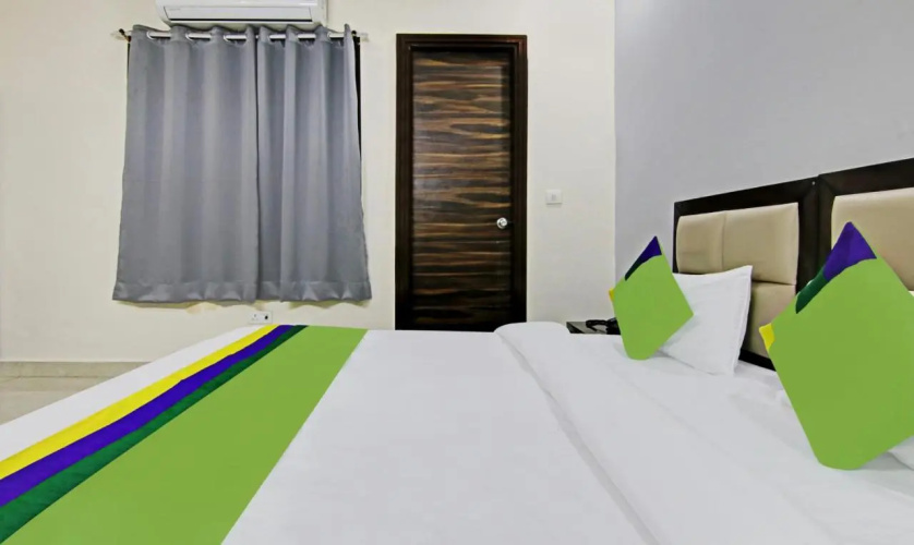 Treebo Modern Stays