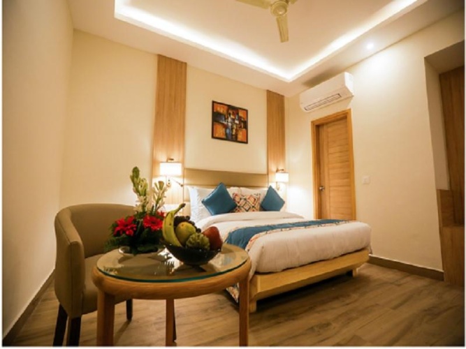 Standard Double Club room