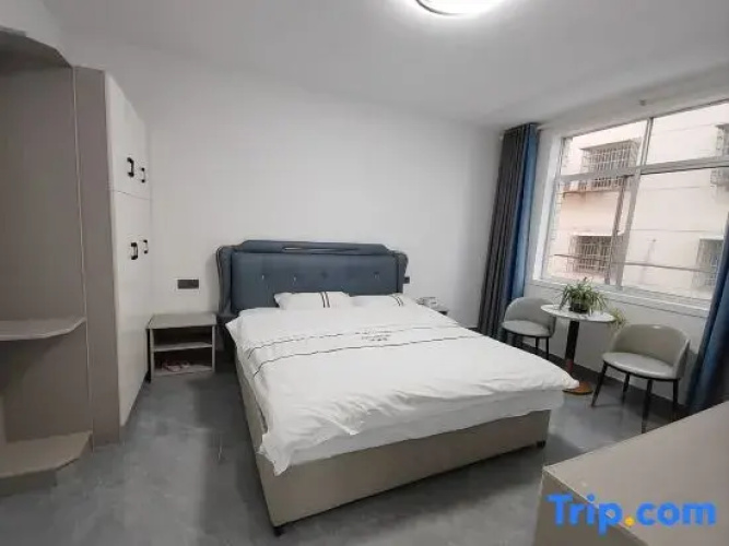 Hanshou Xiangfeng Apartment