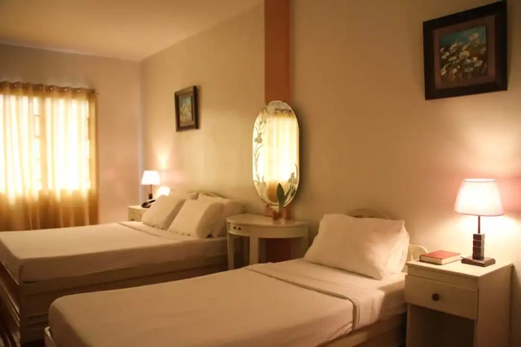 Deluxe Family room