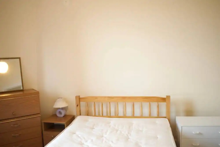 Traditional 2 Bedroom Apartment