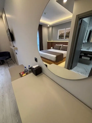 Economy room
