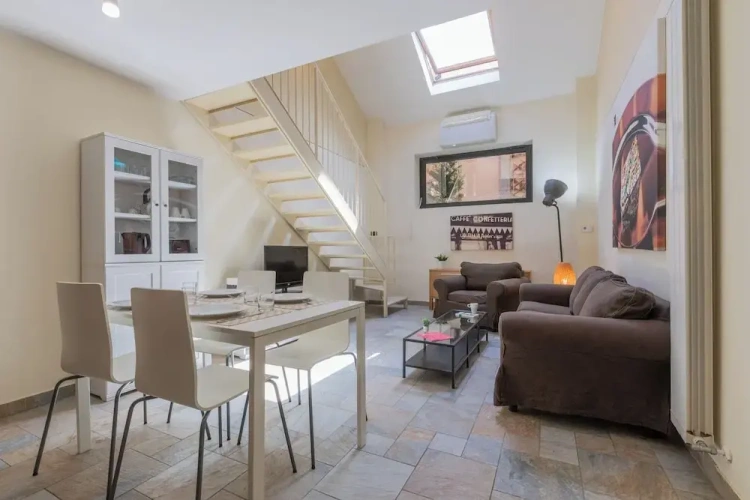 2 Bedrooms Classic Apartment