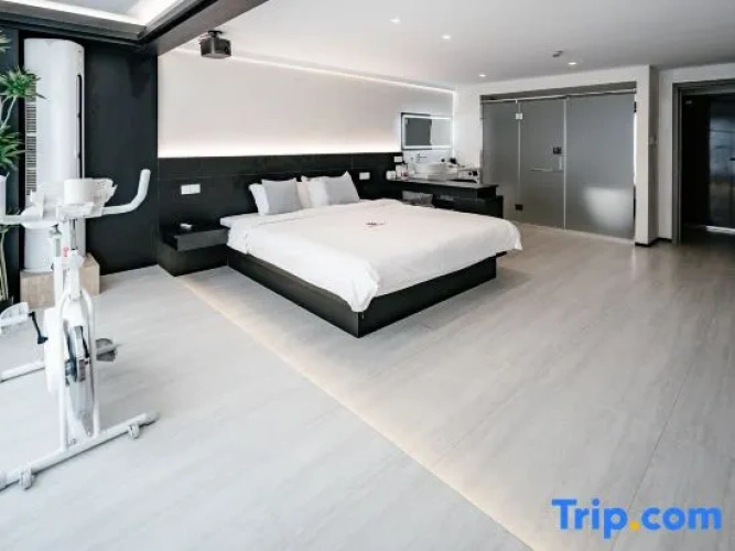 Double Attic Suite