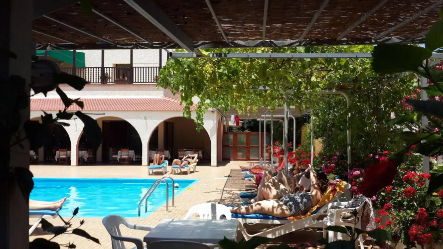 Chrysland Hotel