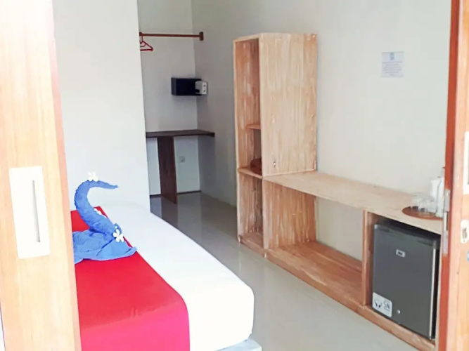 Dream Hotel