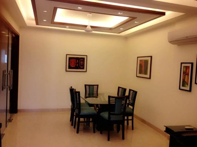 3 Bedrooms Luxury Apartment