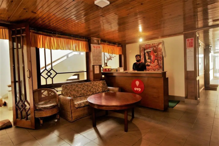 OYO 3330 Hotel Blue Diamond