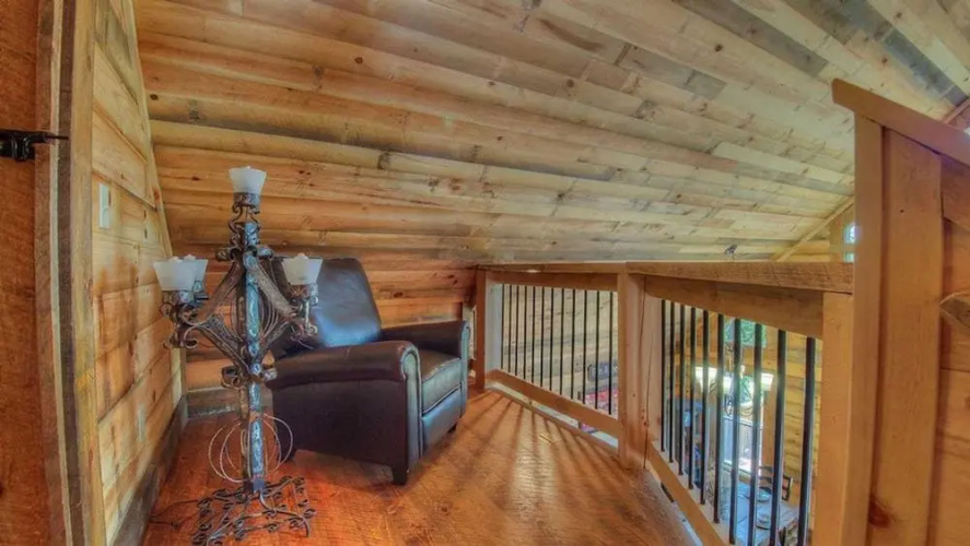 Candlestick Cottage by Escape to Blue Ridge