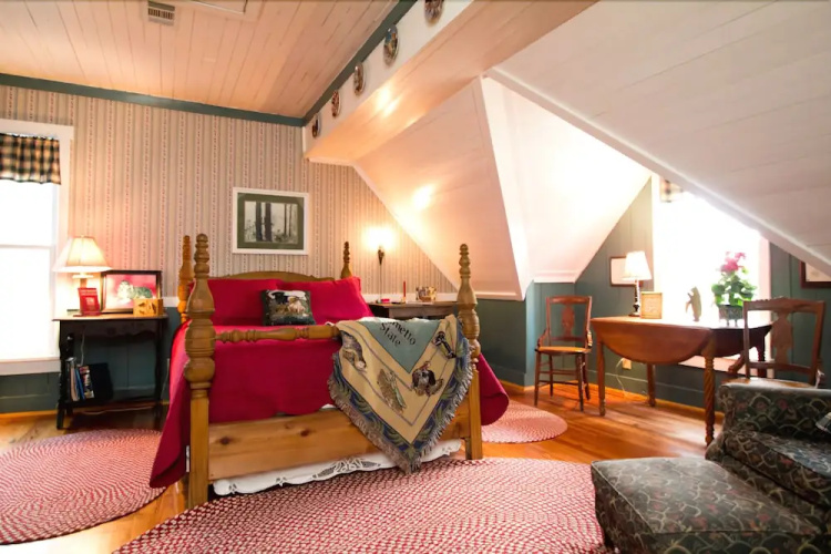Pleasant Lane Acres Bed and Breakfast