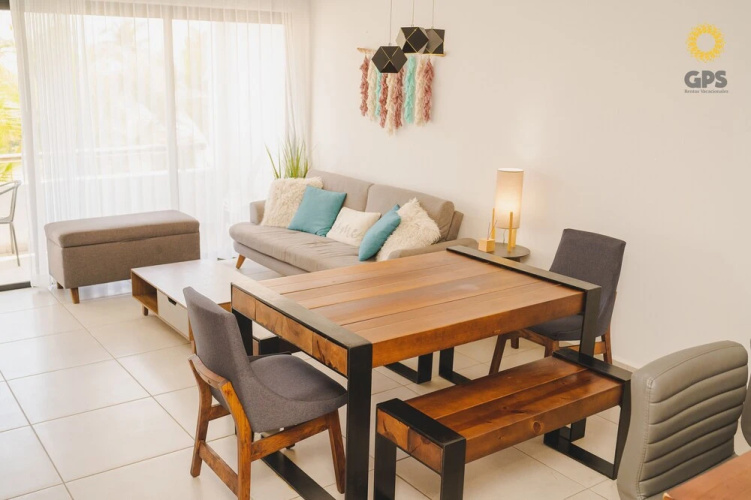 Palmilla Apartments