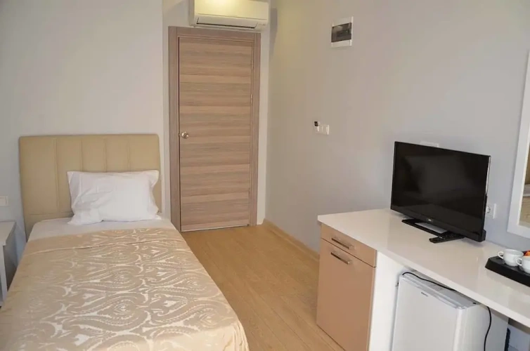 Deluxe Twin room with view