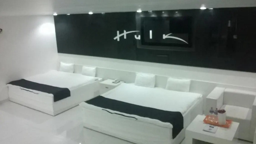 Hulk Hotel