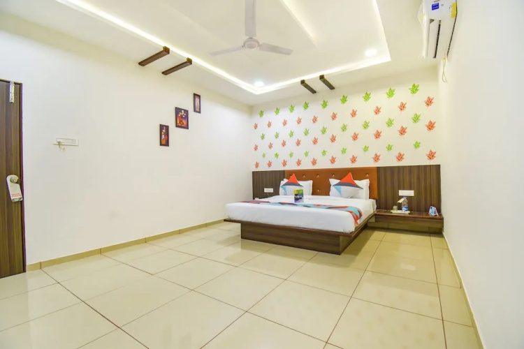 Shiv Residency by FabExpress