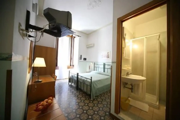 Classic Twin room