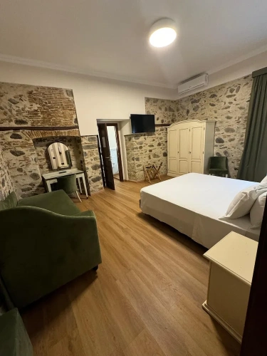 2 Bedrooms Family Suite with balcony
