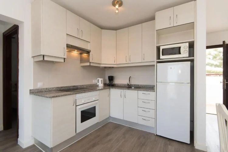 1 Bedroom Single Apartment