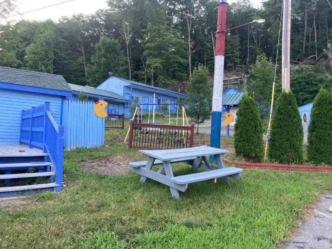 Hillside Motel