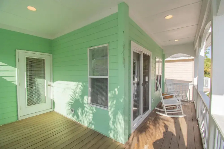 712 Bonito Dr