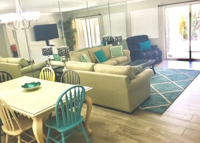 Gulf Shore Condo #2A - 2 Br condo by RedAwning