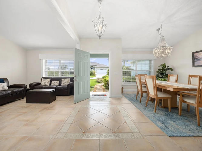 Complete Searenity by Distinctive Beach Rentals