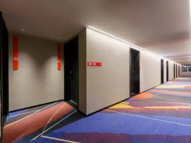 Ibis Hotel (Dalian Development Zone Wanda Plaza)