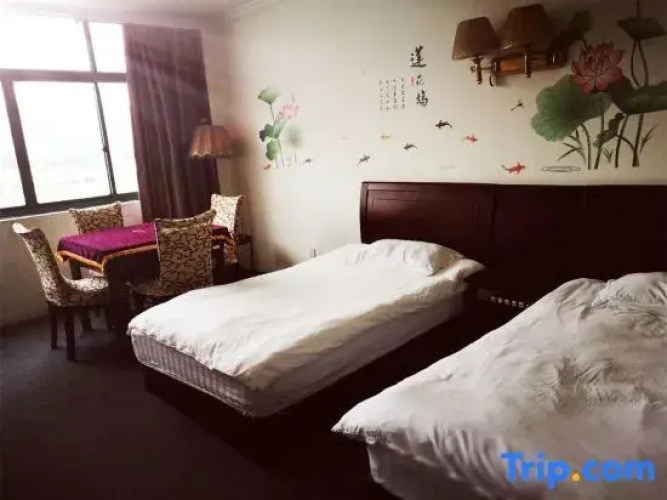 Shanghai Yanni Hotel