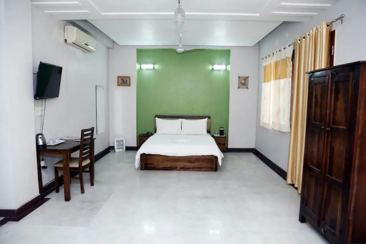 J P Residency