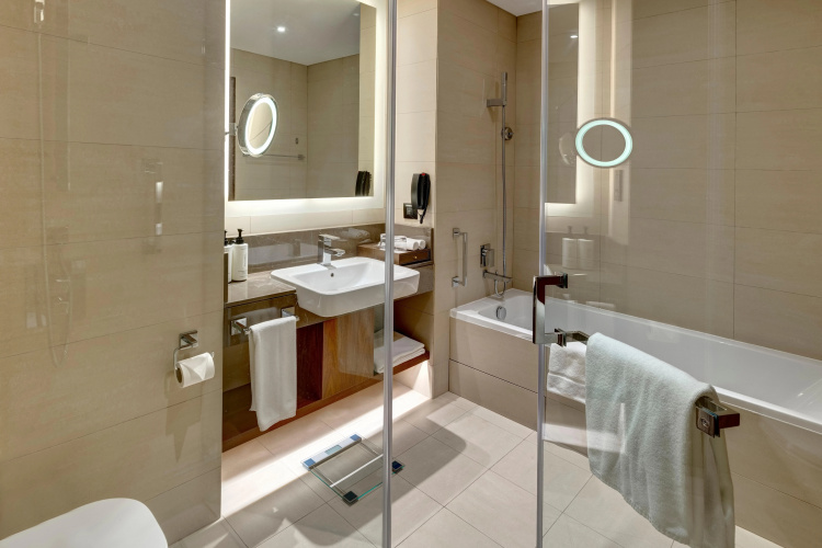 Crowne Plaza Muscat - Oman Conv & Exhib Ctr photo 25