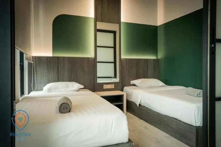2 Bedrooms Apartment