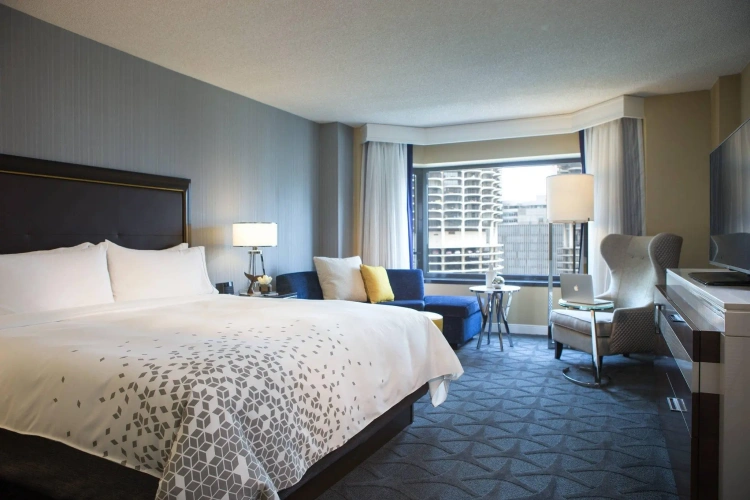 Standard Double room with river view