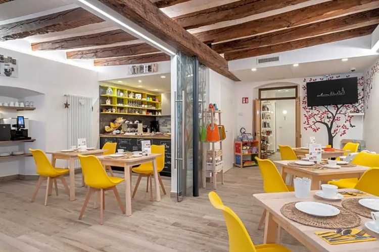 Maison Valentina