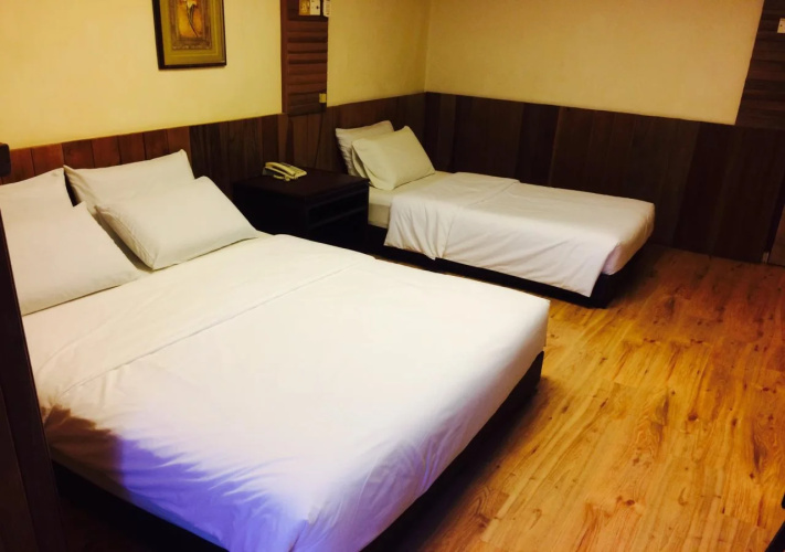 Hoover Hotel