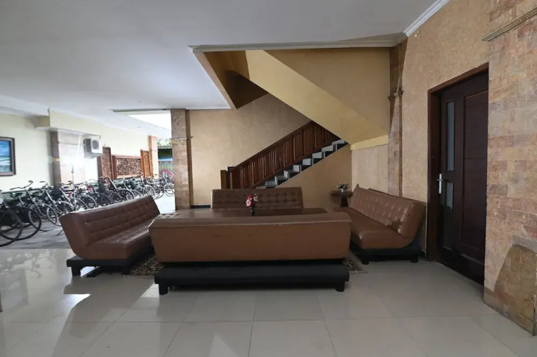 Mcm Hotel Wisata Bojonegoro