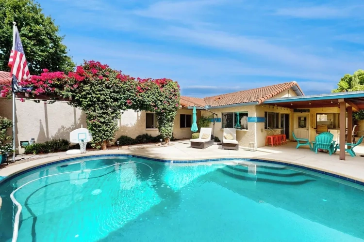 3 Bedrooms Cottage
