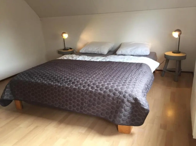 4 Bedrooms Cottage
