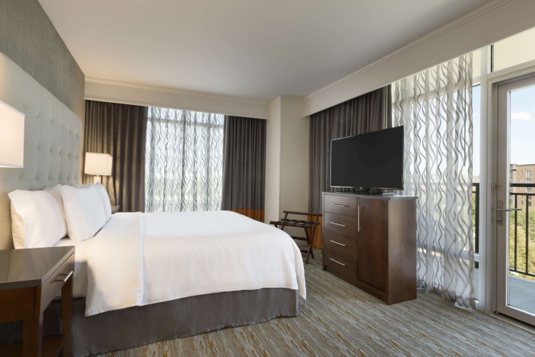 Embassy Suites by Hilton Greenville Downtown Riverplace photo 8