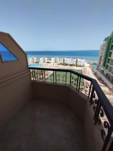 Economy Triple room with balcony and with city view
