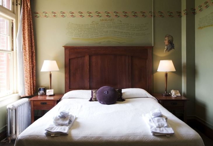 McMenamins Grand Lodge