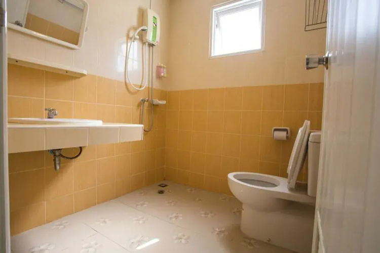 Family Guesthouse Rawai