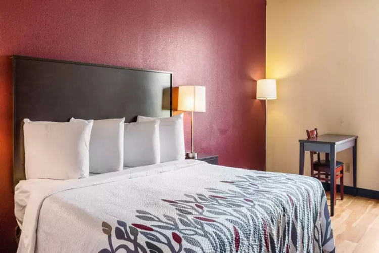 Red Roof Inn Dumas