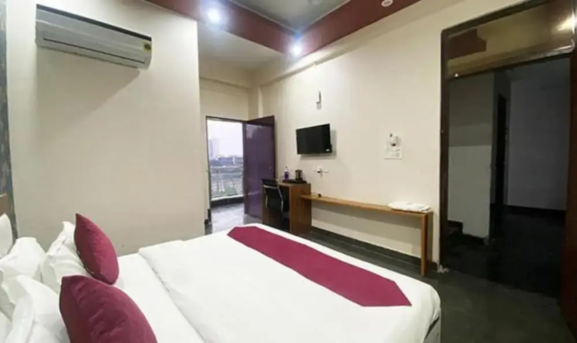 Fabhotel The Verve