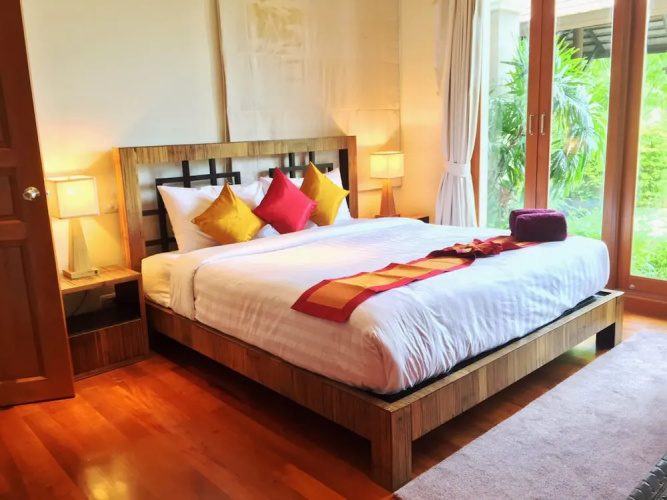 Baan Suksabai Villa by PIPS