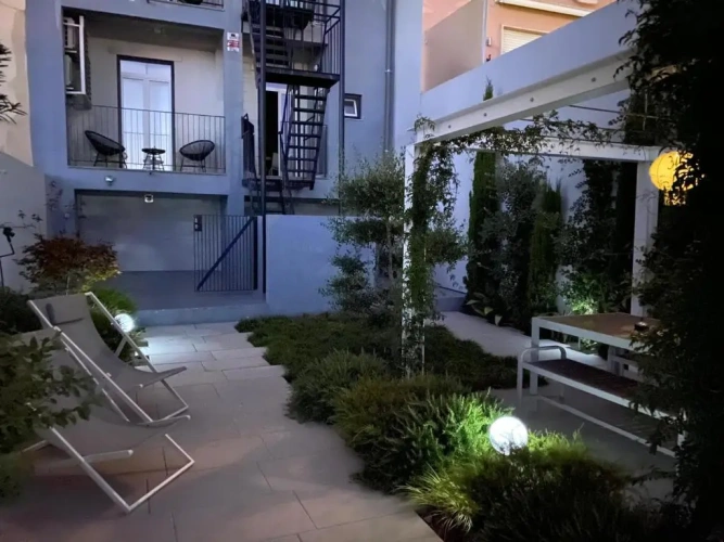 3 Bedrooms Apartment