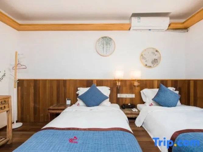 Comfort Twin room with city view