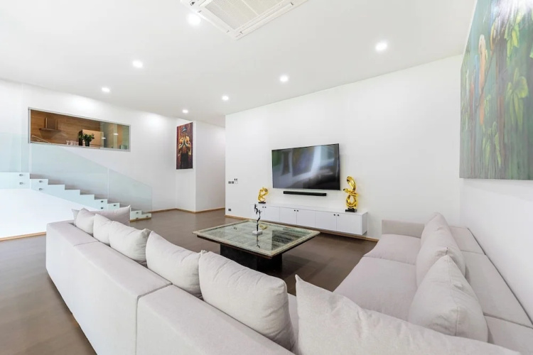 Villa Moonstar