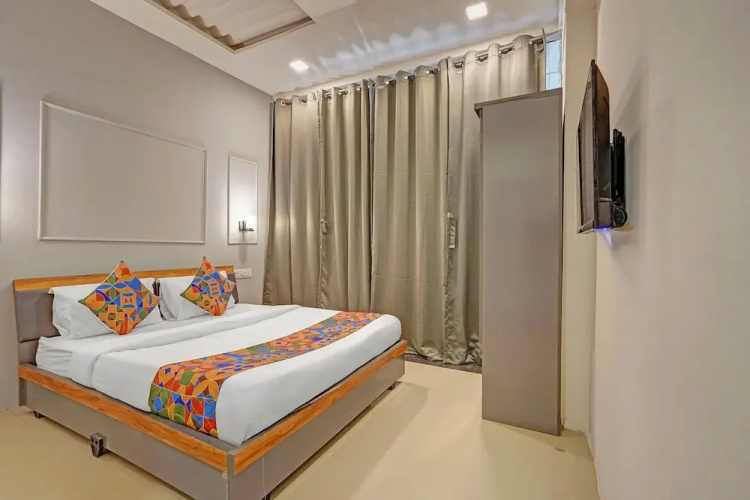 Fabhotel Stay In